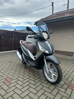 Piaggio medley 125 ABS - 2