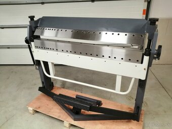 Ohýbačka plechu - 2