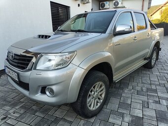 TOYOTA HILUX 2.5 D-4D - na predaj / na splatky - 2