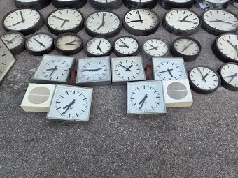 Hodiny pragotron - 2