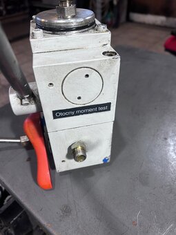 Ručná hydraulická pumpa - 2