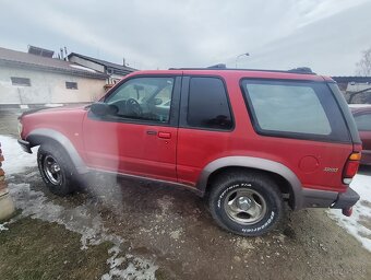 Ford Explorer 4.0 - 2
