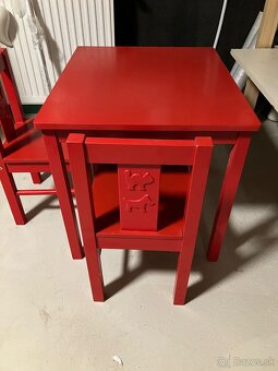 Detsky stol a stolicky - 2
