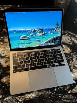 MacBook Pro 13 M1 2020 16GB 1TB SSD - TOP STAV - 2
