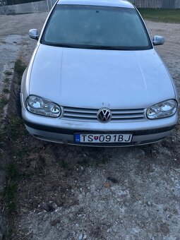 Golf 4 - 2