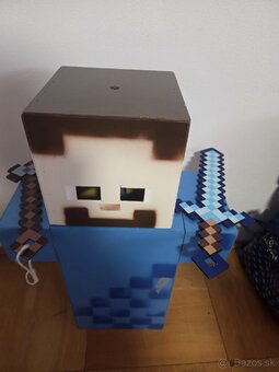 Predám masku Steve minecraft - 2