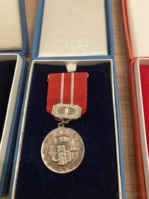 Odznaky, vyznamenanie Pamätné medaile - 2