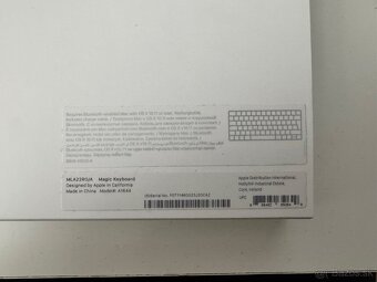 Apple Magic Keyboard - 2