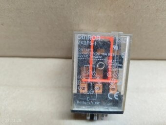elektromagneticke rele omron mk3p5-i 15€ - 2