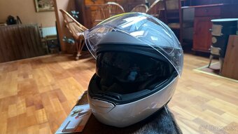 Motocyklová prilba Schuberth C4 Pro + Intercom Sena SC1 - 2