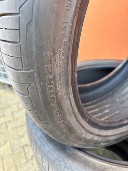 Letné pneu 285/40R22 Hankoook - 2