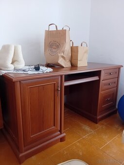 Písací stolik - 2