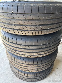Kolesa škoda 215/65 R17 99VDOT3624 + OE disky Škoda R17 - 2