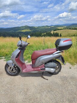Skúter Honda PS125i - 2
