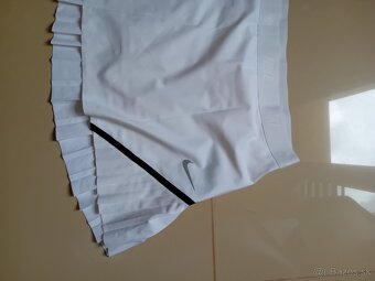 Tenisova sukna Nike velkost S - 2