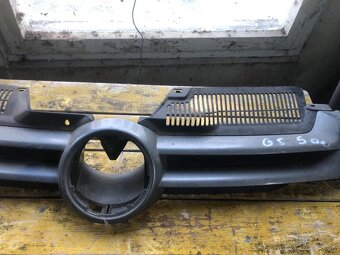 Vw golf5 pred maska - 2