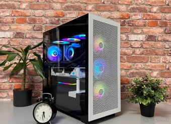 i9 13900KF\32GB\RX 7800XT\SSD\1000W Zdroj - 2