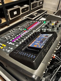Behringer X32 compact digitálny mixážny pult - 2