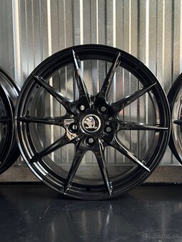 #9 Elektróny originál Škoda 5x112 r17 - 2