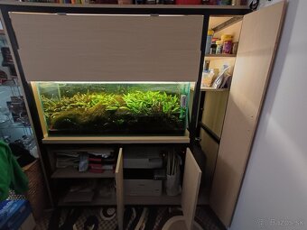 Stojan so skrinkou na akvarium + akvarium 246L s vybavenim - 2