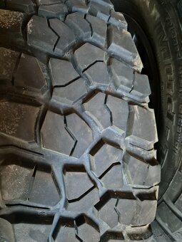 Pneumatiky na Jeep Wrangler 255/75 R17 M+S - 2