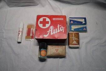 Retro auto lekárnička - 2