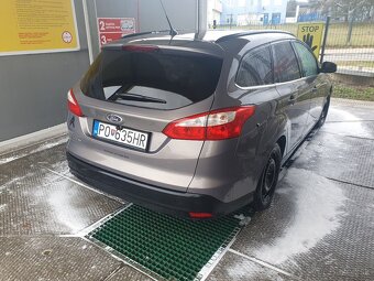 Ford focus 2013 - 2