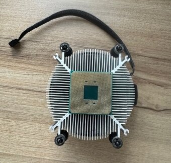 AMD Ryzen 5 1600 - 2