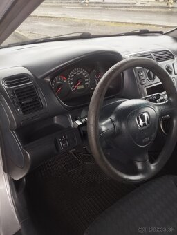 Honda Civic 7G 1.6I - 2