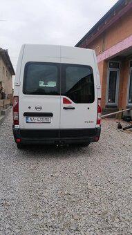 Nissan NV400 - 2