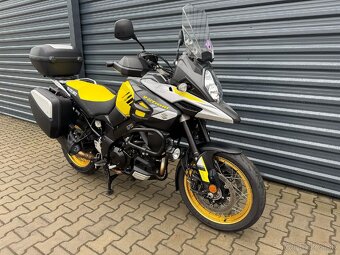 Suzuki DL 1000 V Strom XT REZERVOVANÉ - 2