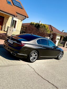 BMW Rad 7 740D Xdrive A/T - 2