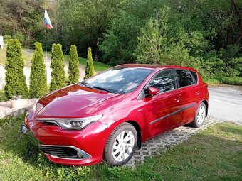 Toyota Auris - 2