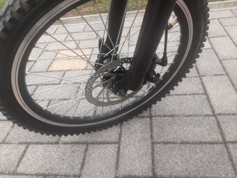 Kolobežka-elektrická na100km - 2