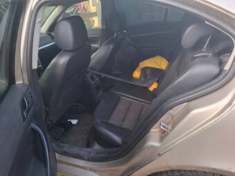 Ponúkam na predaj kožený interiér  škoda octavia II - 2