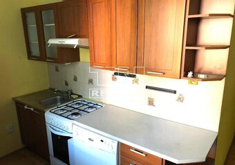 2-IZBOVÝ BYT 65 m2 TRENČIANSKE TEPLICE - 2