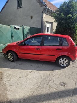 Ford Fiesta - 2