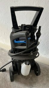 WAP Nilfisk s bandaskou 20 l - 2