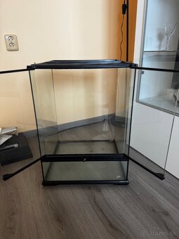 Terarium 45x45x120 - 2