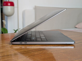 Macbook Pro 2017 A1706 - nefunkcny - 2