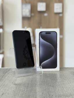 Apple iPhone 15 Pro 128GB Blue Titanium - 2