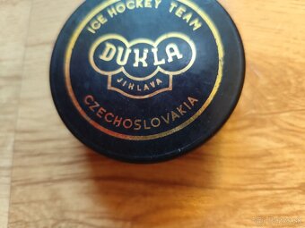 Hokejové retro puky - 2