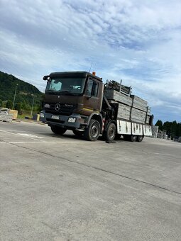 19m Hydraulická ruka, vyklapač, auto s rukou - 2