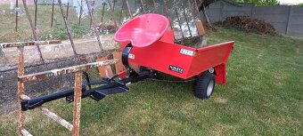 Malotraktor Vari XP200A s vleckou - 2