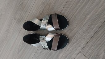 Sandalky 38 - 2