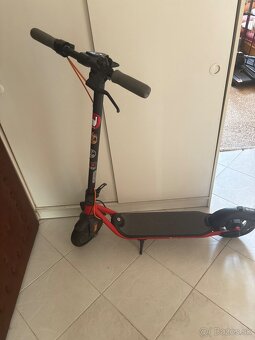 Ninebot by Segway KickScooter F2 Plus - 2