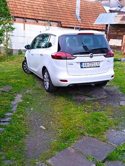 Opel zafira - 2