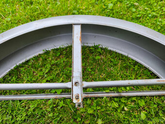 Přední blatník ČZ 175/477  - ULOŽENKA - 2