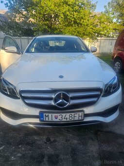 Mercedes - Benz E 220 cdi 4 matic - 2