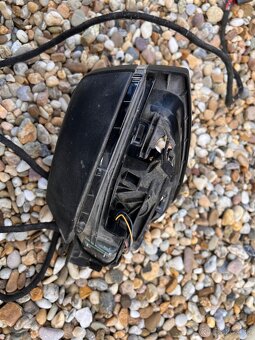 Skoda superb práve spätne zrkadlo - 2